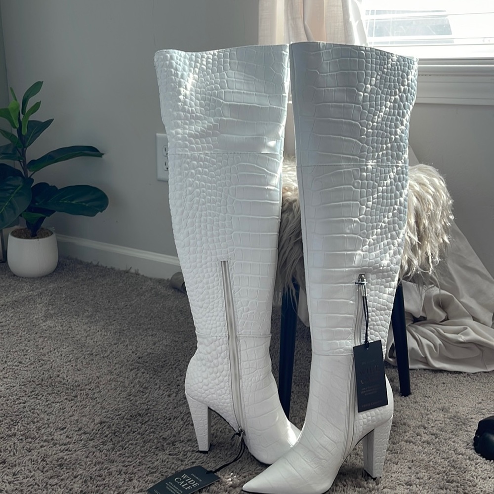 Vince Camuto Coconut Cream